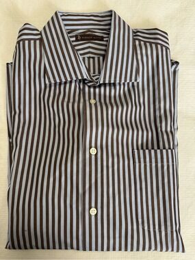 Hudson Room Men's Navy and White Vertical Stripe Button-Down Shirt XL